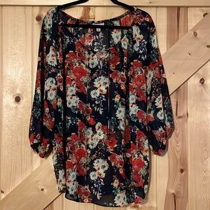 Worn sheer flowered top size 2x